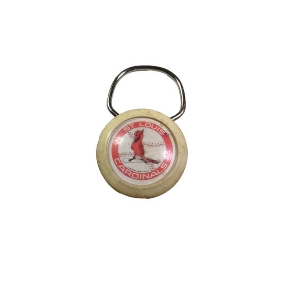 Vintage Cardinal Baseball Keychain Keyring Flaw - Picture 2 of 4